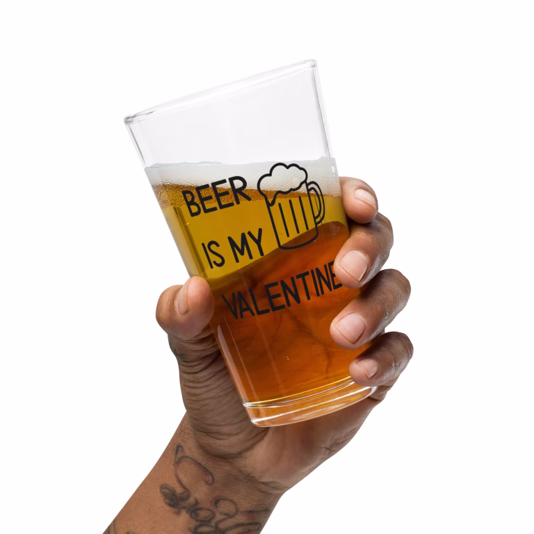 shaker-pint-glass-(16-oz)-16-oz-front-69c242e4c683c