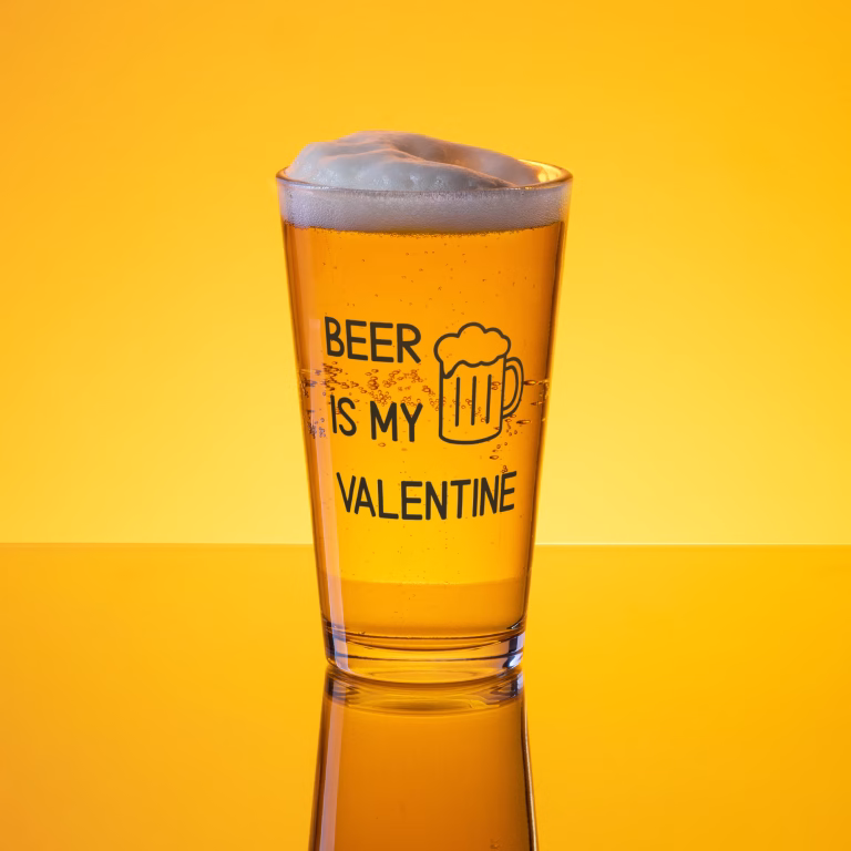 shaker-pint-glass-(16-oz)-16-oz-front-69c242e4c683c